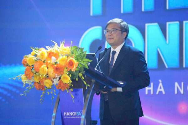 Đồng chí Trương Việt Dũng, Phó Chủ tịch UBND thành phố Hà Nội.
